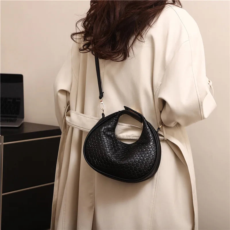 Trendy Women Crossbody Bag Retro Half Moon Hobo Bag - Casual and Versatile Shoulder Bag